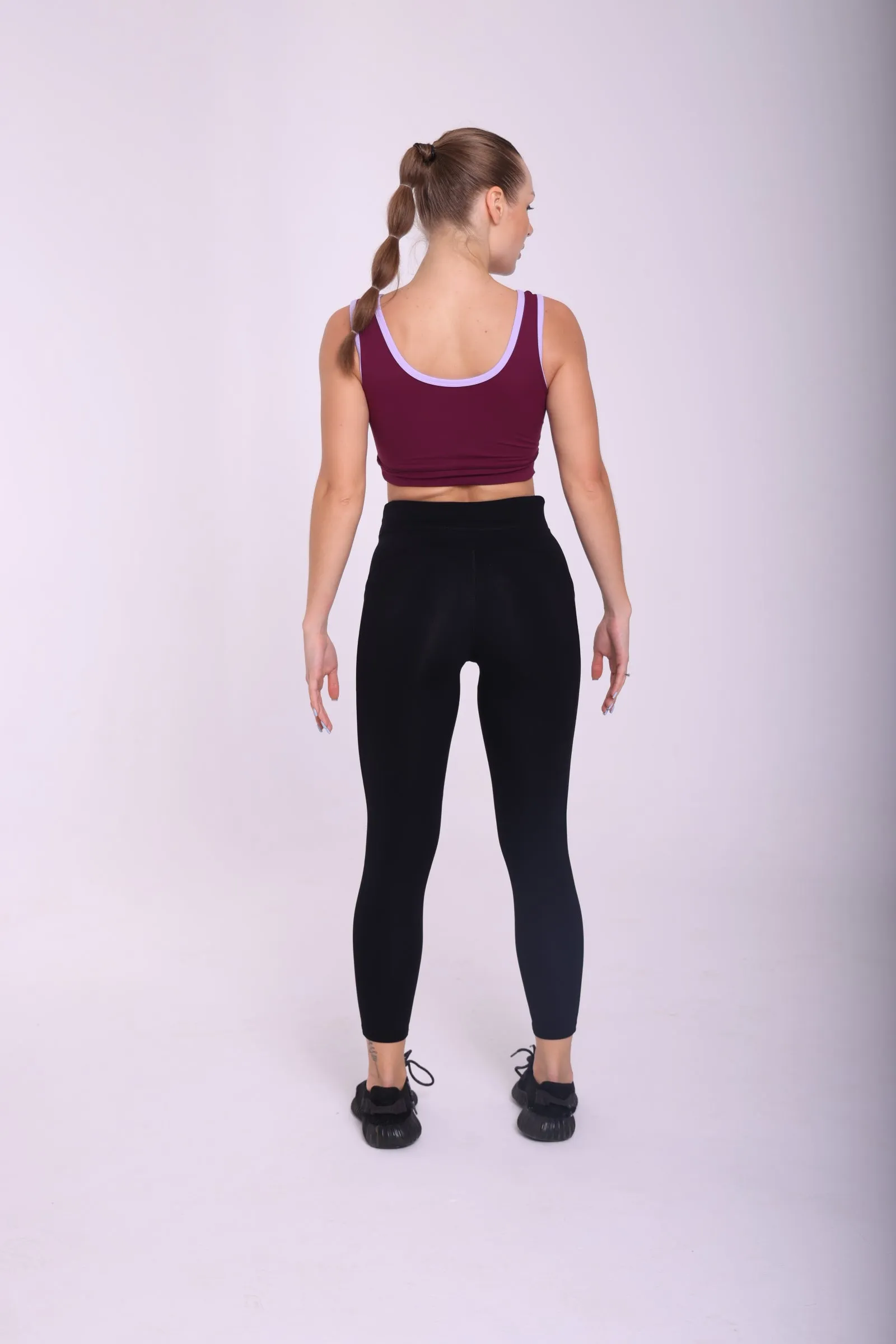 Essential Mid-Impact Sports Bra In Plum